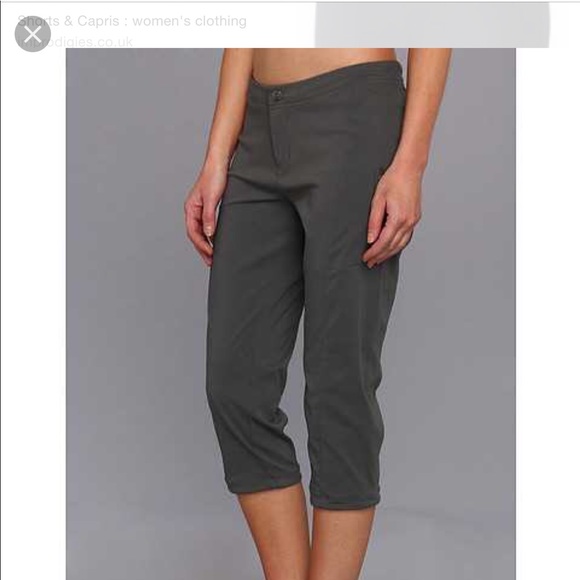 Columbia  Women Cargo Capri - Picture 1 of 6